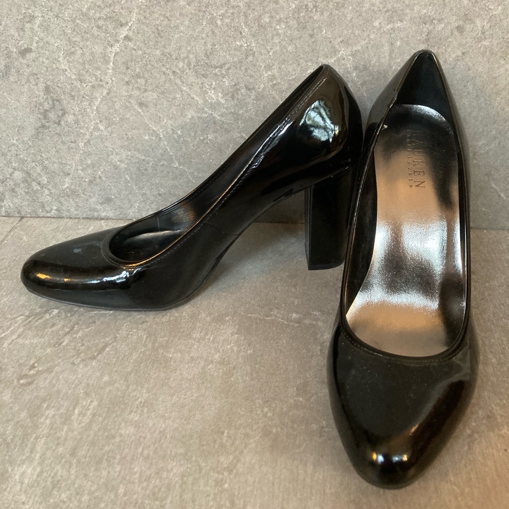 Black patent Ralph Lauren party pumps